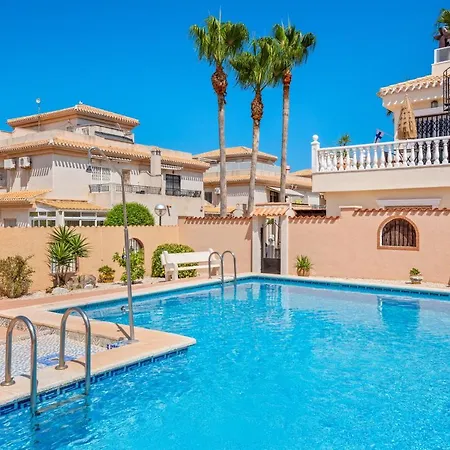 Casa Estaca, Playa Flamenca - And Fantastic Weather Semesterbostad *